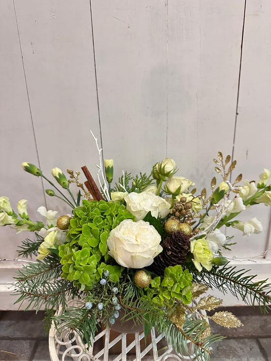 Winter Gold Elegance