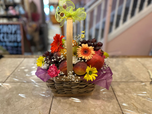 Nature’s Delight Fruit Basket