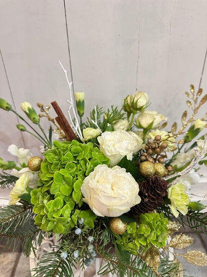 Winter Gold Elegance